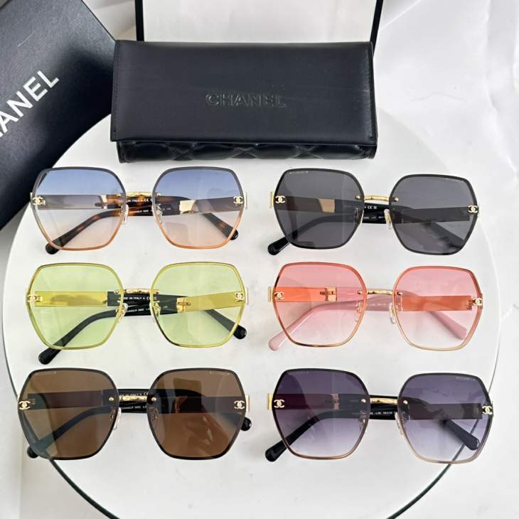 Picture of Chanel Sunglasses _SKUfw77710454fw